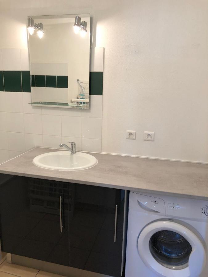 Lillot Green Appartement 2 Chambres Сангине Екстериор снимка
